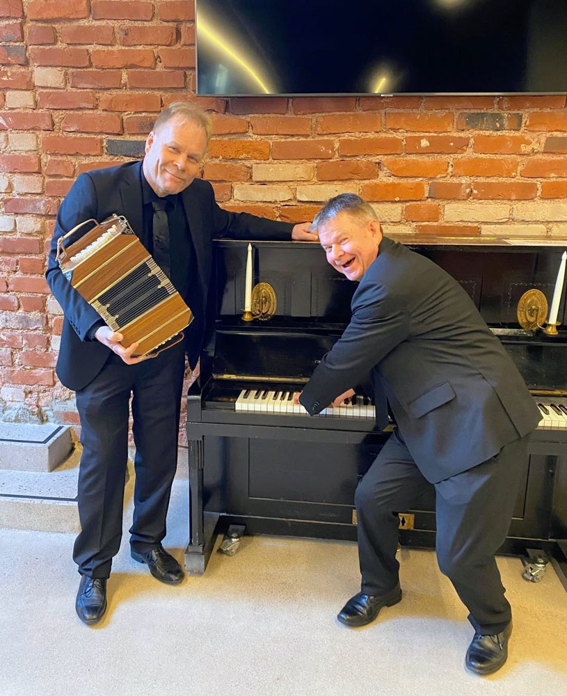 Ilkka Joronen, piano
Petri Ikkelä, harmonikka / bandoneon